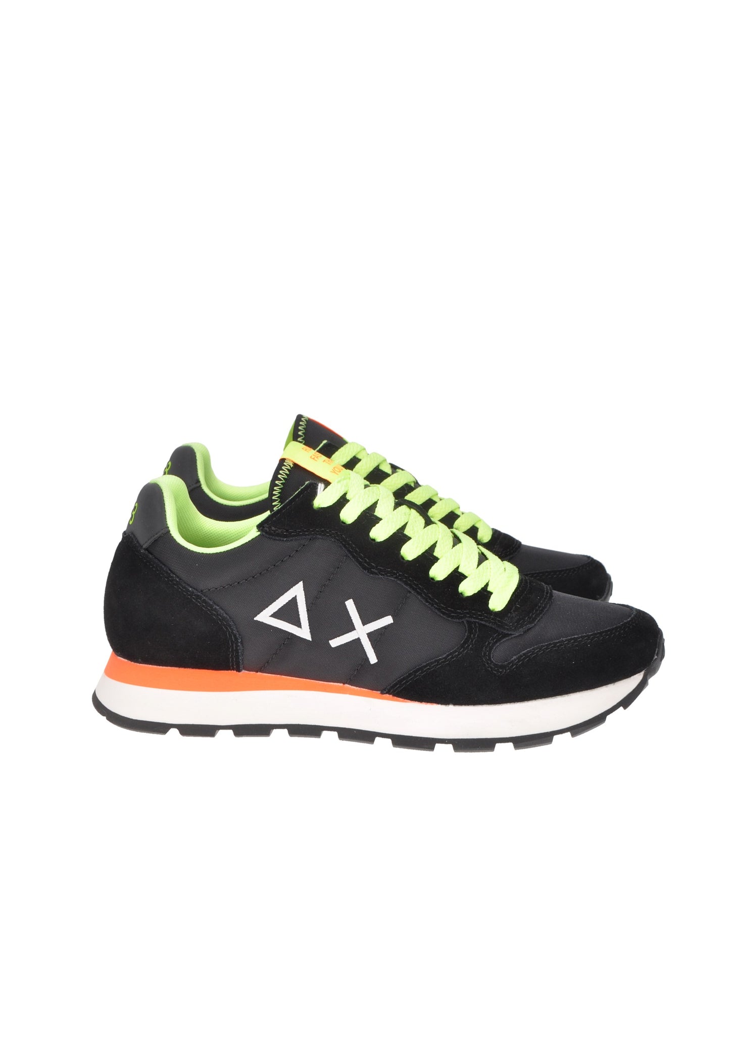 Z35102 sneaker SUN68, black suede with neon accents, lace closure for comfort and style.