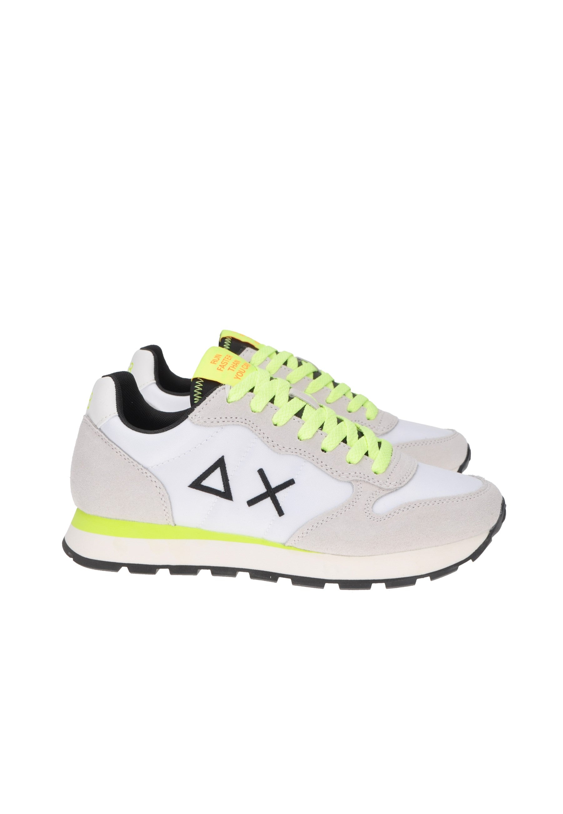 Z35102 sneaker SUN68 with white and neon yellow design, featuring padded tongue and rubber sole for comfort.