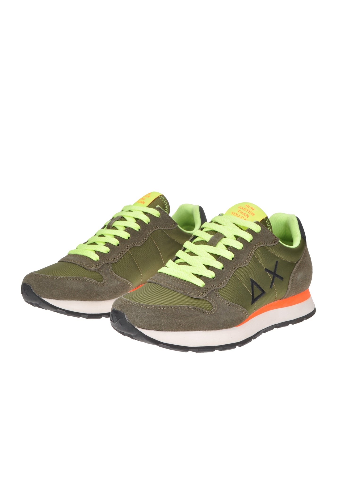 Z35102 SUN68 sneakers in green and neon yellow with lace-up closure and cushioned sole for comfort.